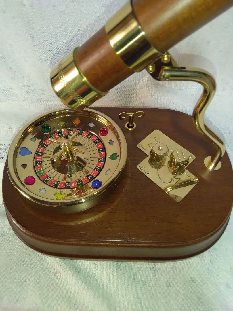 オルゴールのルーレット付き万華鏡