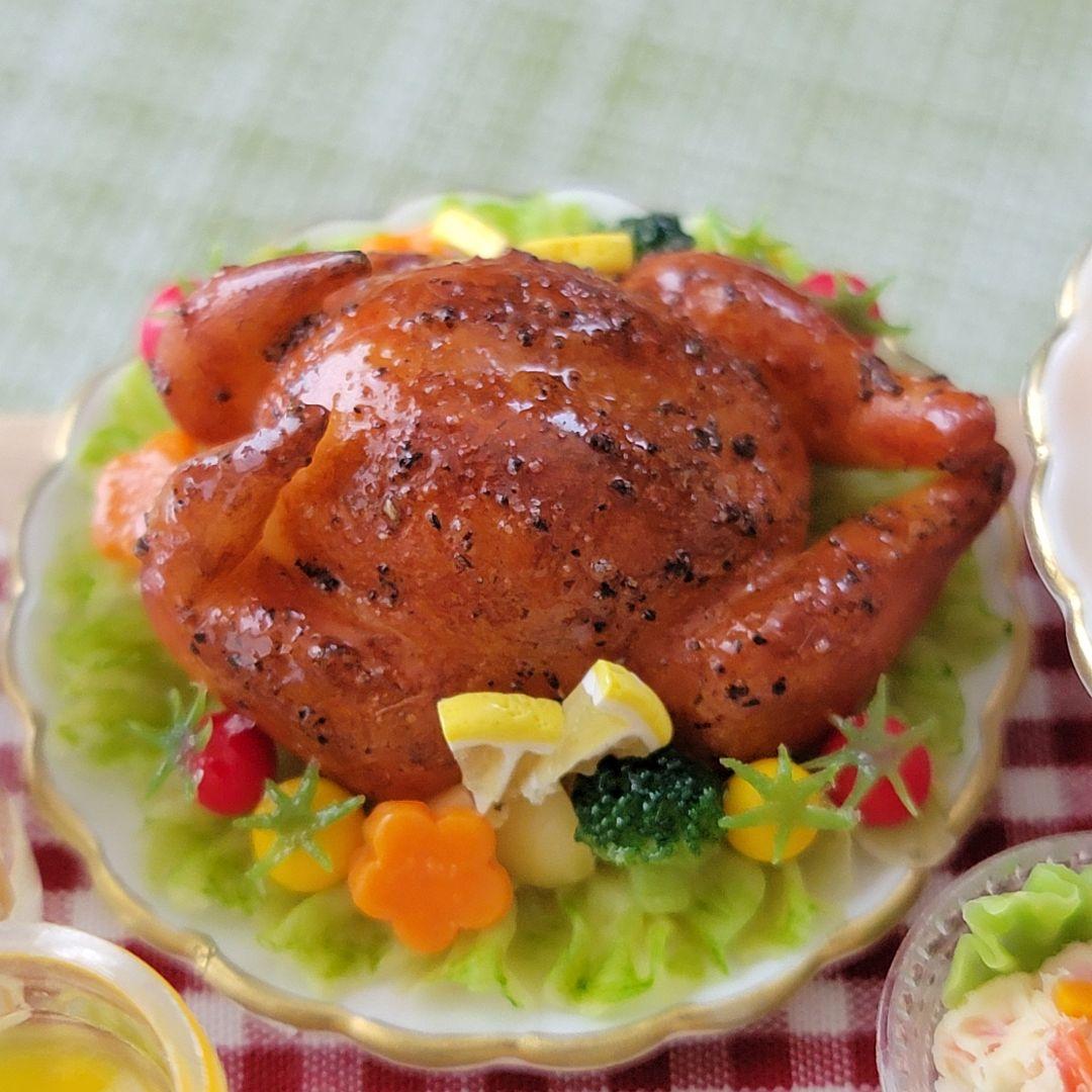 ミニチュアフード パーティーフードセット ～ダイニングテーブルセット付き～