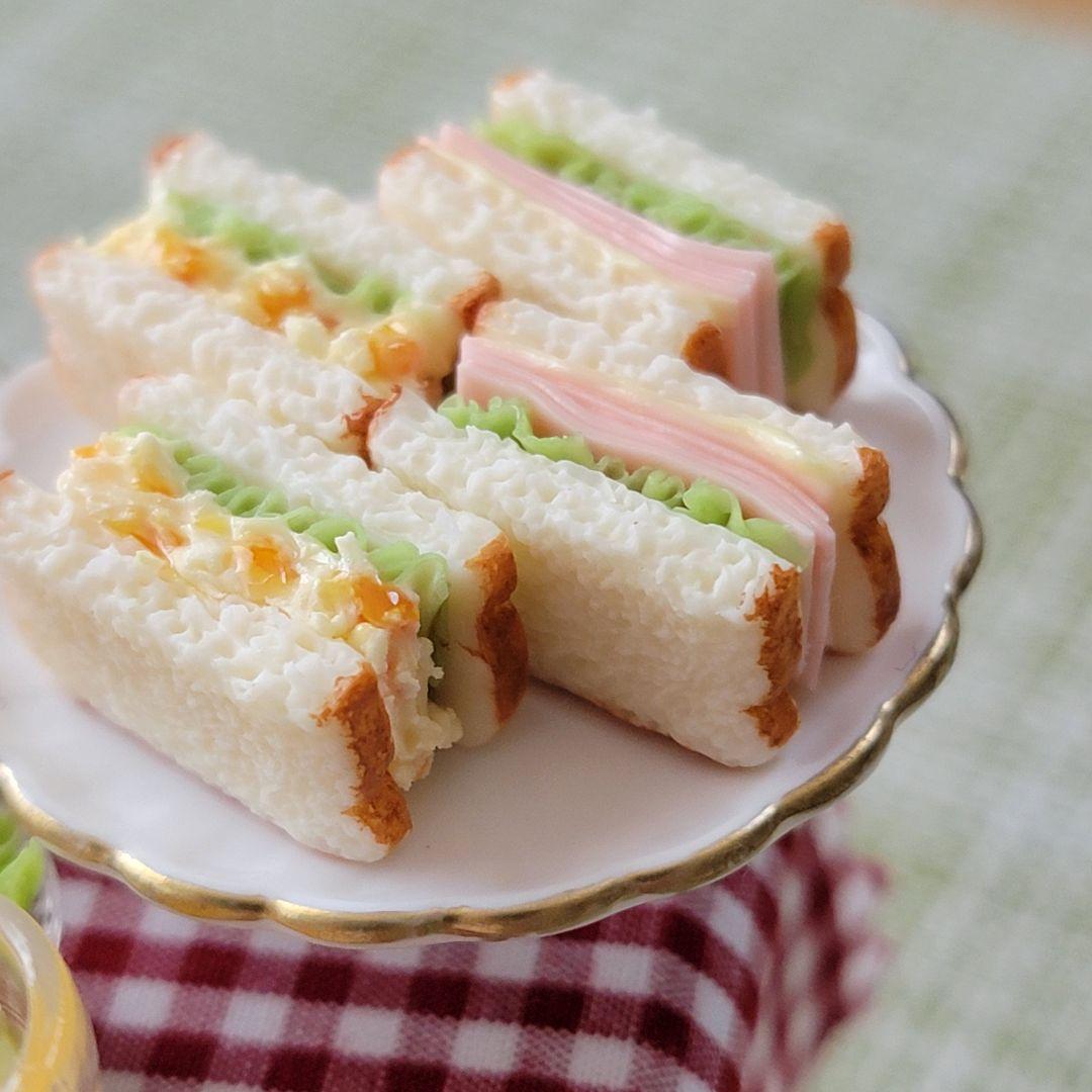 ミニチュアフード パーティーフードセット ～ダイニングテーブルセット付き～