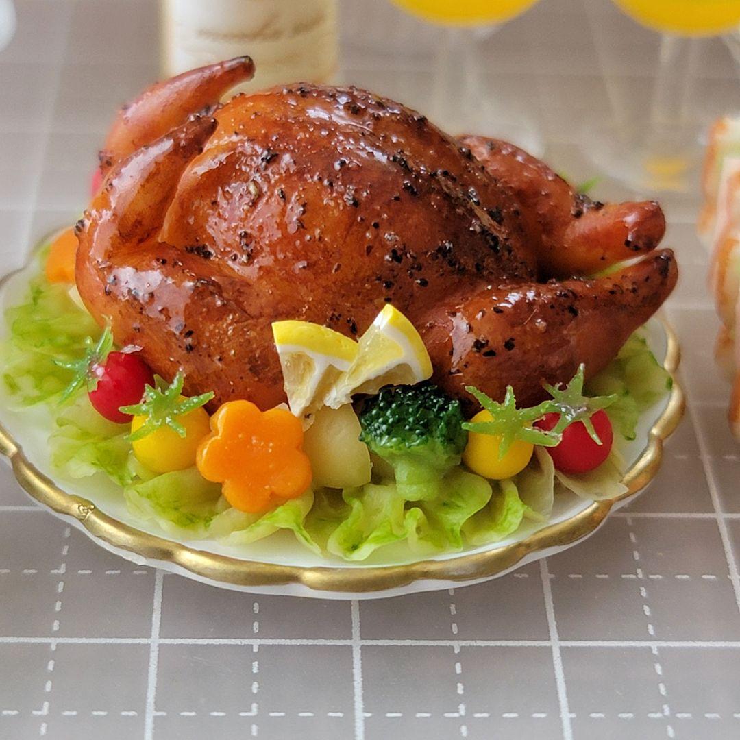 ミニチュアフード パーティーフードセット ～ダイニングテーブルセット付き～