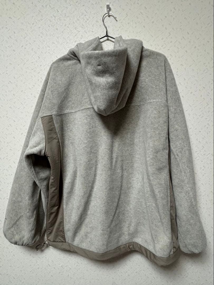 niko and… ソフトフリース切り替えzipパーカー　完売品　ベージュ