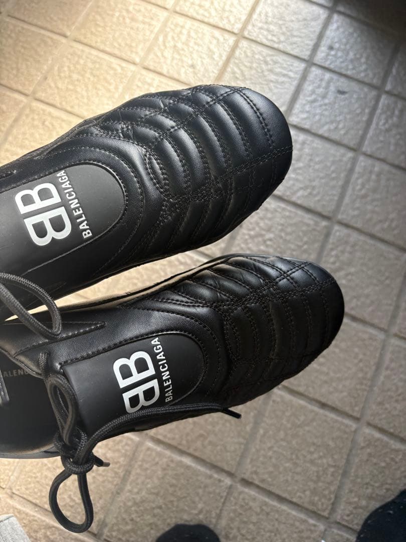 バレンシアガ　スニーカー　balenciaga zen sneaker