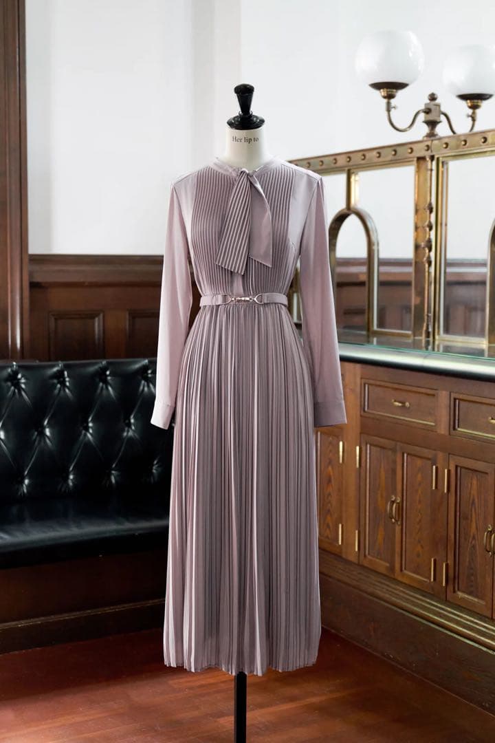ワンピース Viola Bow Pleated Dress
