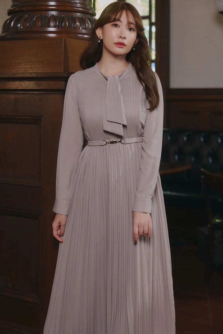 ワンピース Viola Bow Pleated Dress