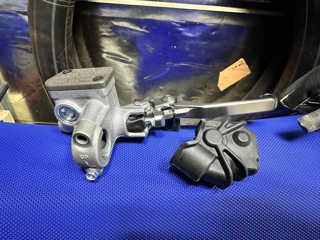 2025 YZ250F フロントマスターassy