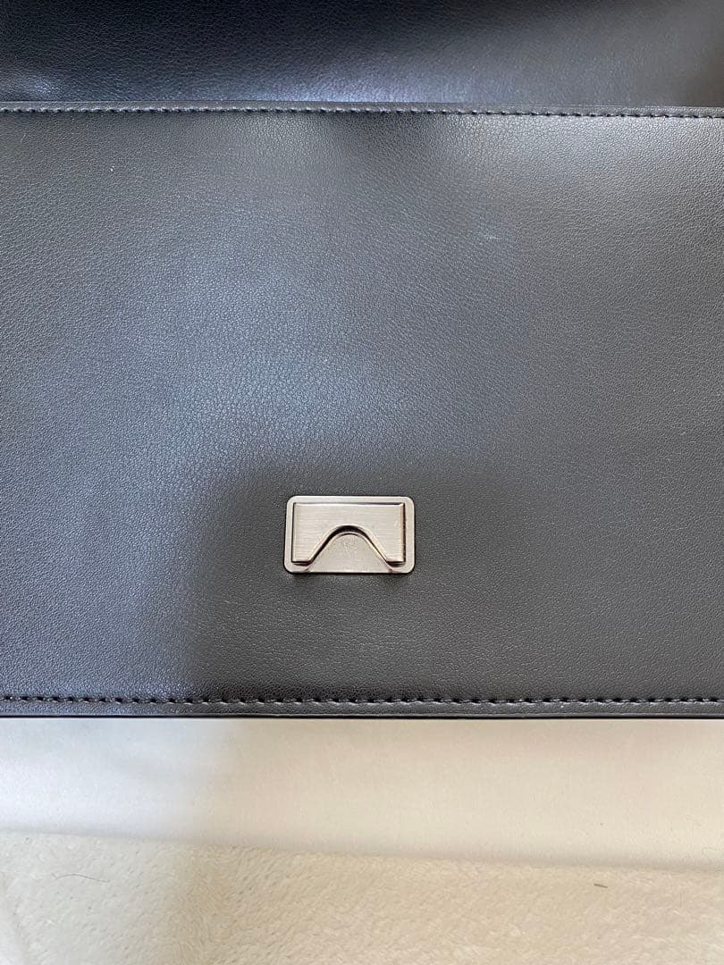 SALE【新品未使用】PINKO ピンコ ♡LOVE BAG♡ クラッチBAG