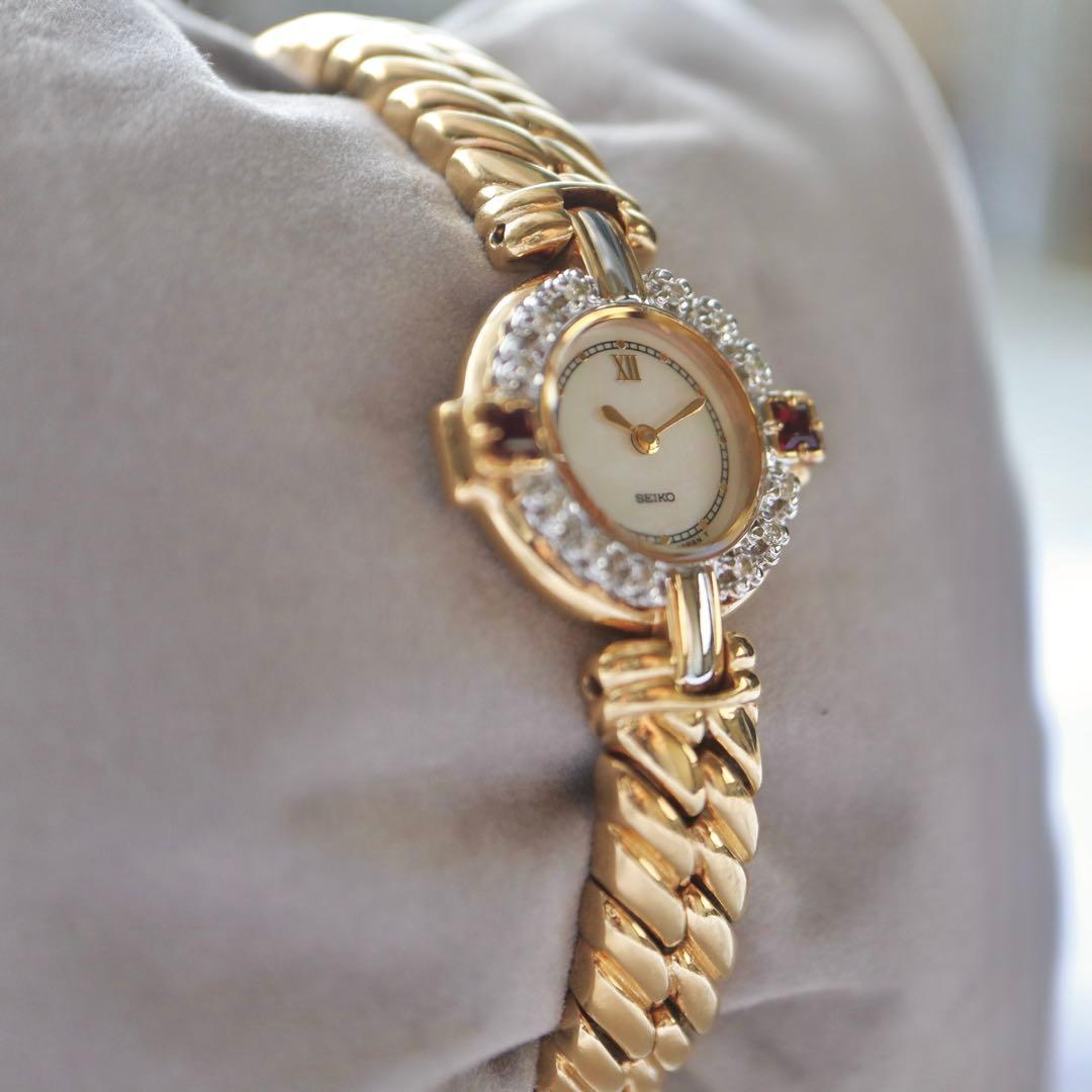 SEIKO エクセリーヌ ダイヤベゼル 2Pルビー シェル文字盤 時計 1392