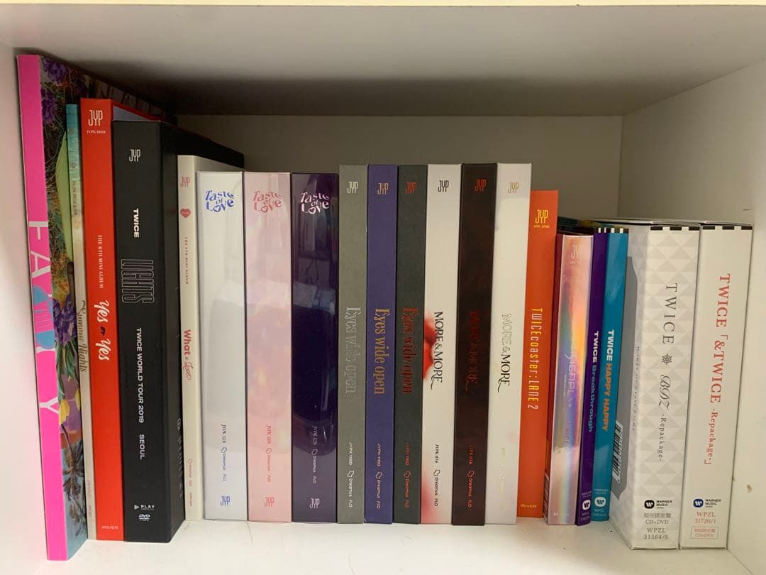 TWICE アルバム まとめ売り おまけ付き