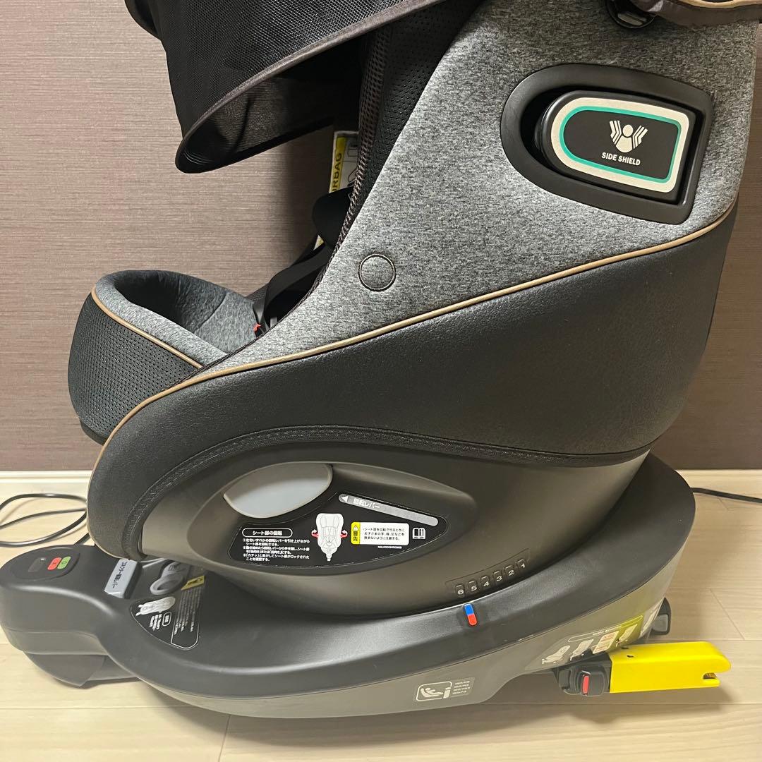 未使用　Aprica 最上位モデル　クルリラ　コンパクト　アカチャンホンポ限定