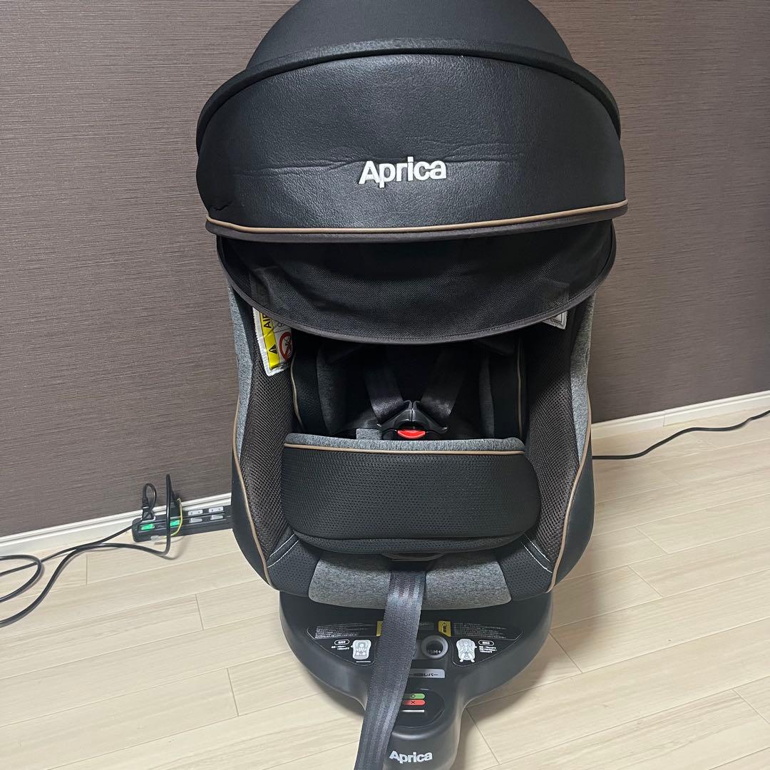 未使用　Aprica 最上位モデル　クルリラ　コンパクト　アカチャンホンポ限定