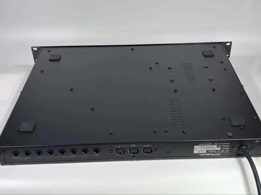 Roland U-110音源モジュール