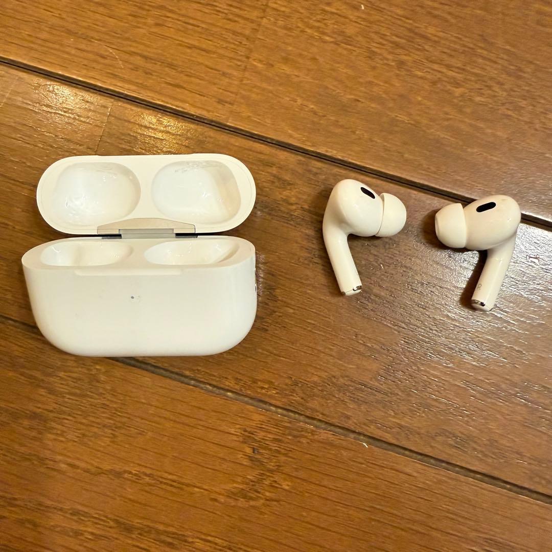【箱付/付属品完備】AirPods Pro 第2世代 Lightning ケース