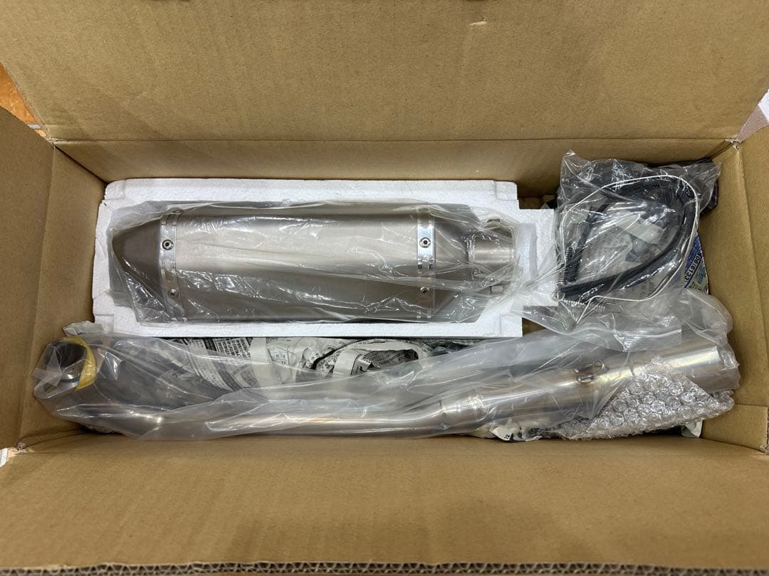 ハンターカブCT125 新品未使用 リアルスピード マフラー セイバーソリッド