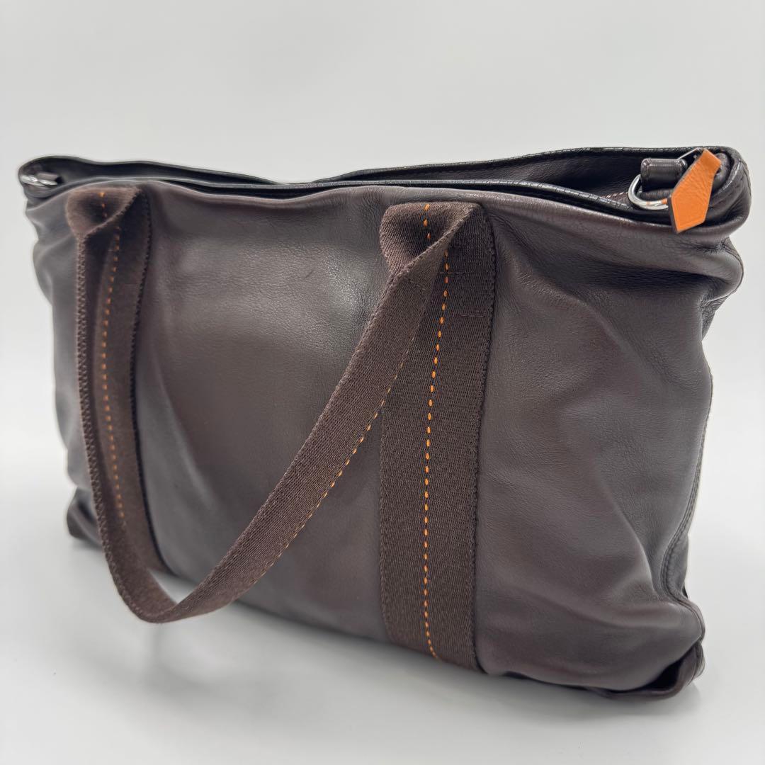 エルメス キャラバンオリゾンタルPM ヴォーデルマ レザー トートバッグ 肩掛け