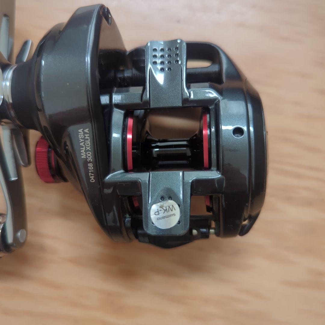 SHIMANO 24Scorpion MD 300XGLH ベイトリール
