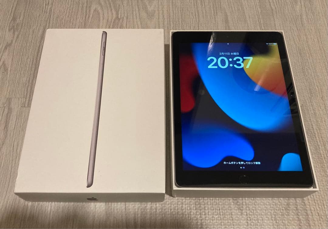 Apple iPad 第6世代 Wi-Fi モデル 128GB スペースグレー