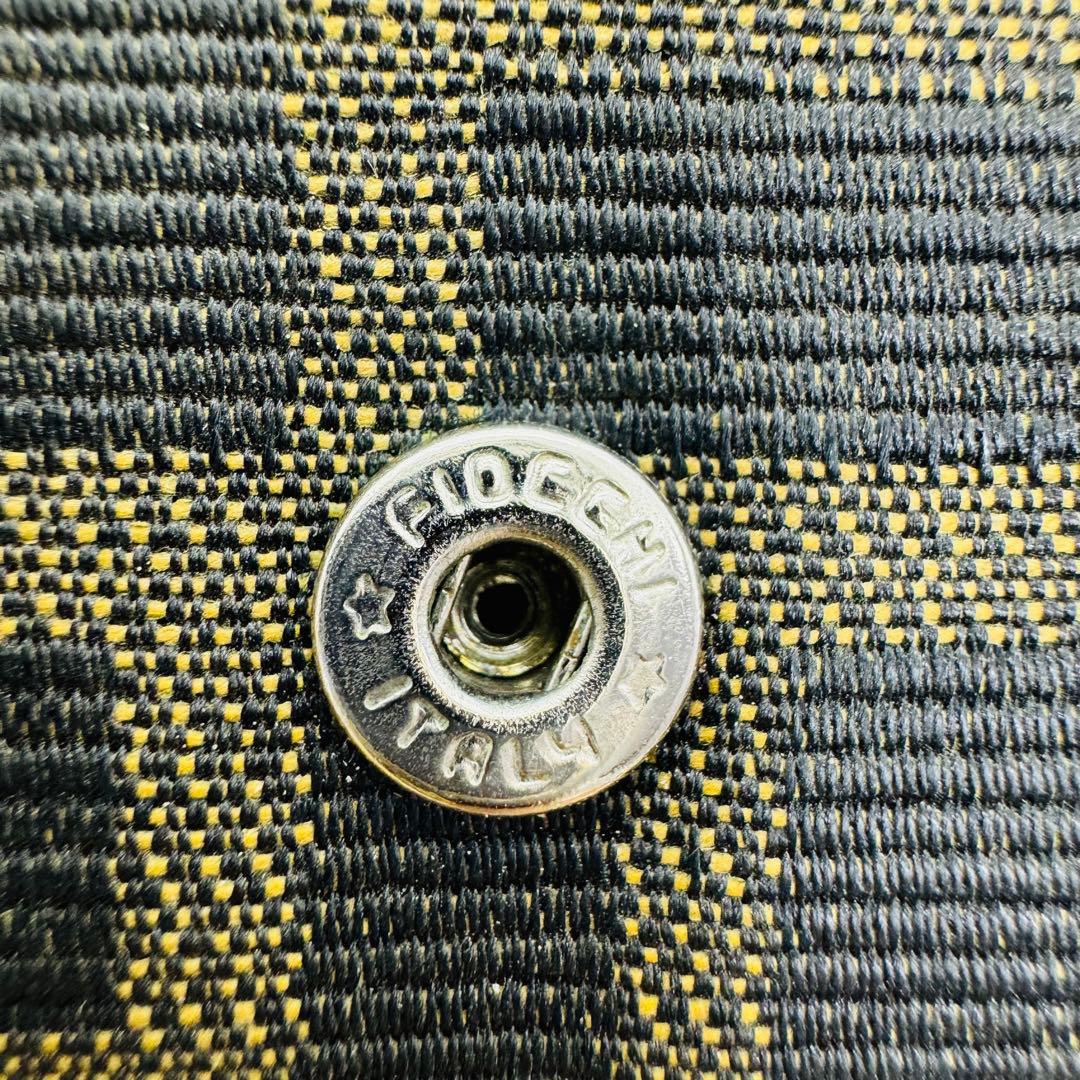 ✨FENDI✨フェンディ✨ズッカ柄✨FFロゴ✨ブラウン✨二つ折り財布✨