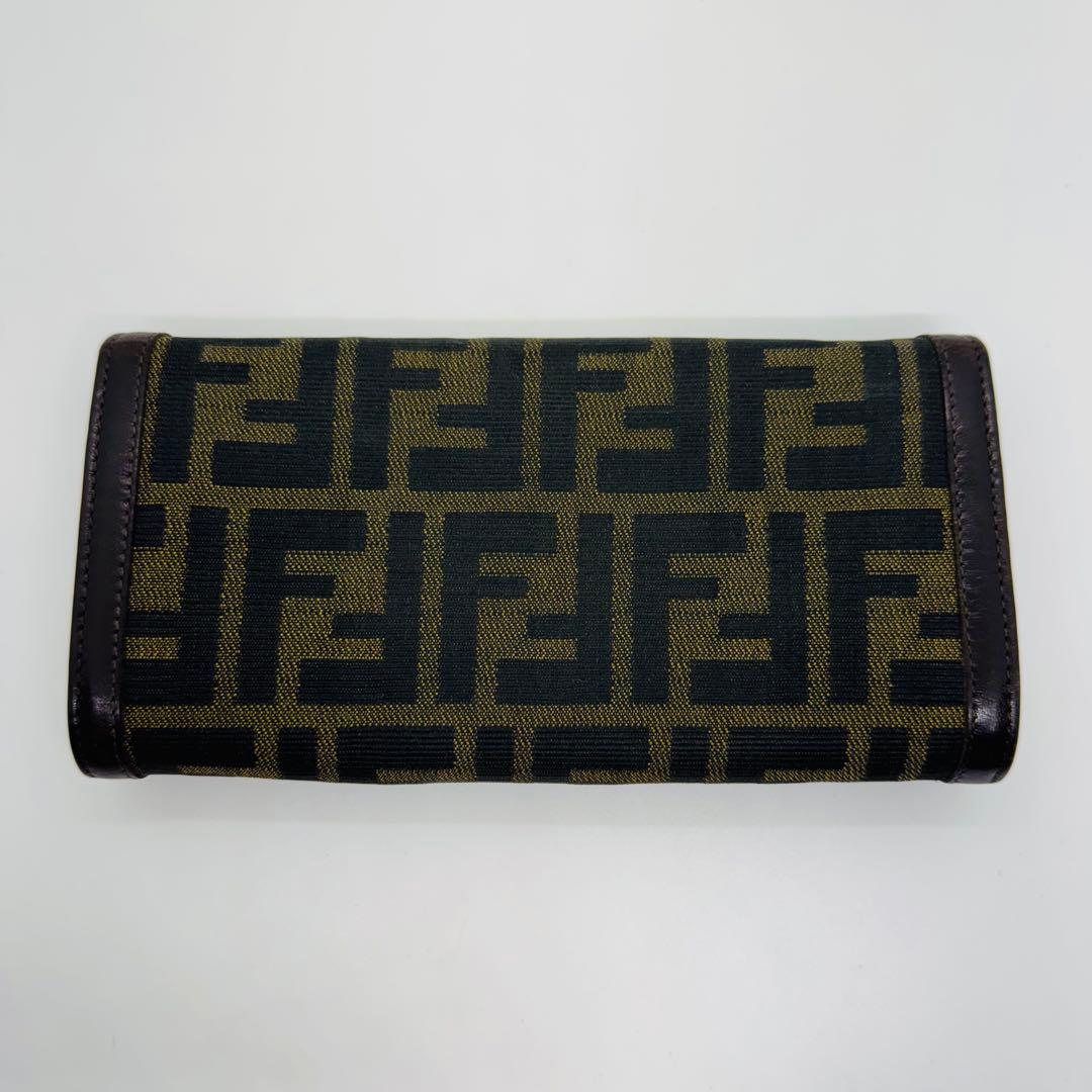 ✨FENDI✨フェンディ✨ズッカ柄✨FFロゴ✨ブラウン✨二つ折り財布✨