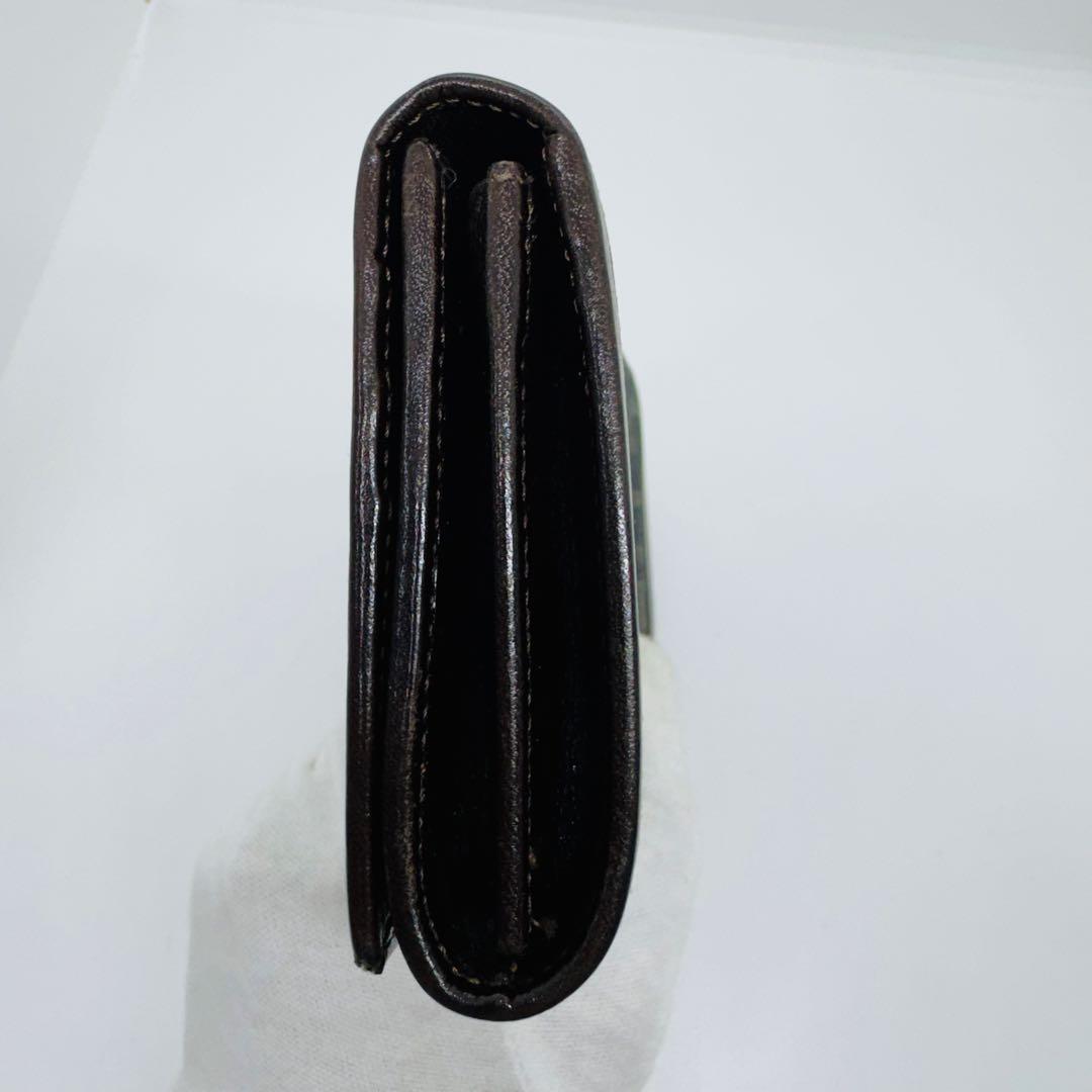 ✨FENDI✨フェンディ✨ズッカ柄✨FFロゴ✨ブラウン✨二つ折り財布✨