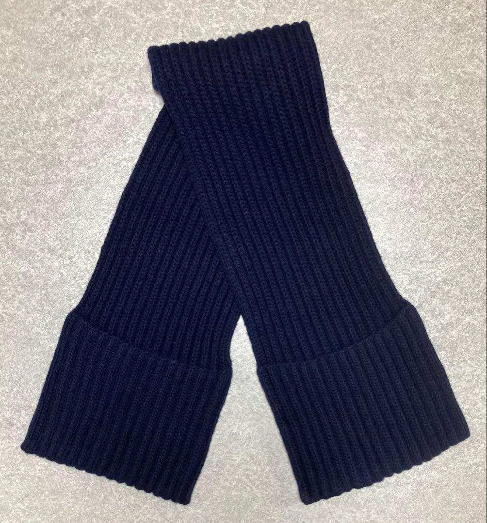 生*げ様 【新品】corgi ジーロンウール ポケットマフラー ネイビー