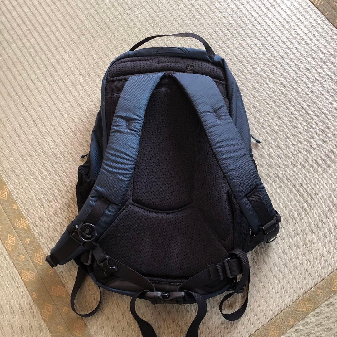 arc'teryx マンティス26 ネイビー