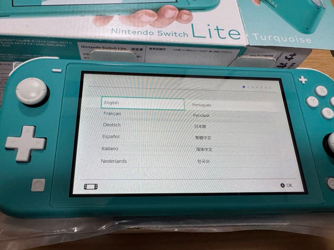 任天堂　ニンテンドー　Switch lite スイッチ　ライト　中古　動作OK