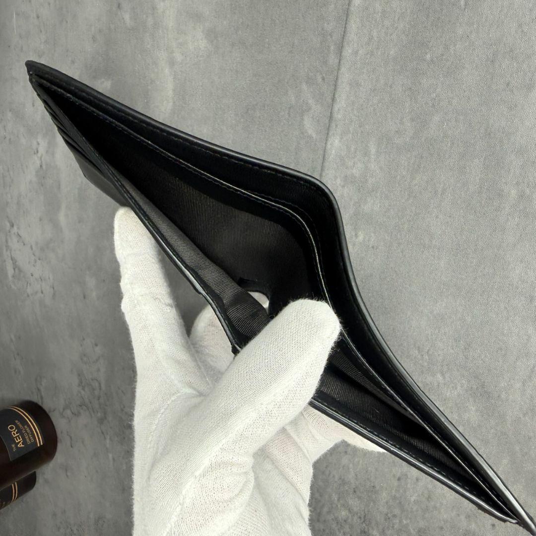 【極美品・RFID搭載】サンローラン クロコ型押し 折り財布 YSL タイニー