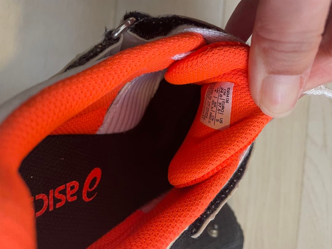 スパイク・シューズ asics HEAT FLY 24cm