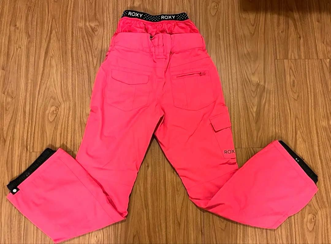 【美品】レディースROXY スノーボードウェア上下セット 女性用　Mサイズ