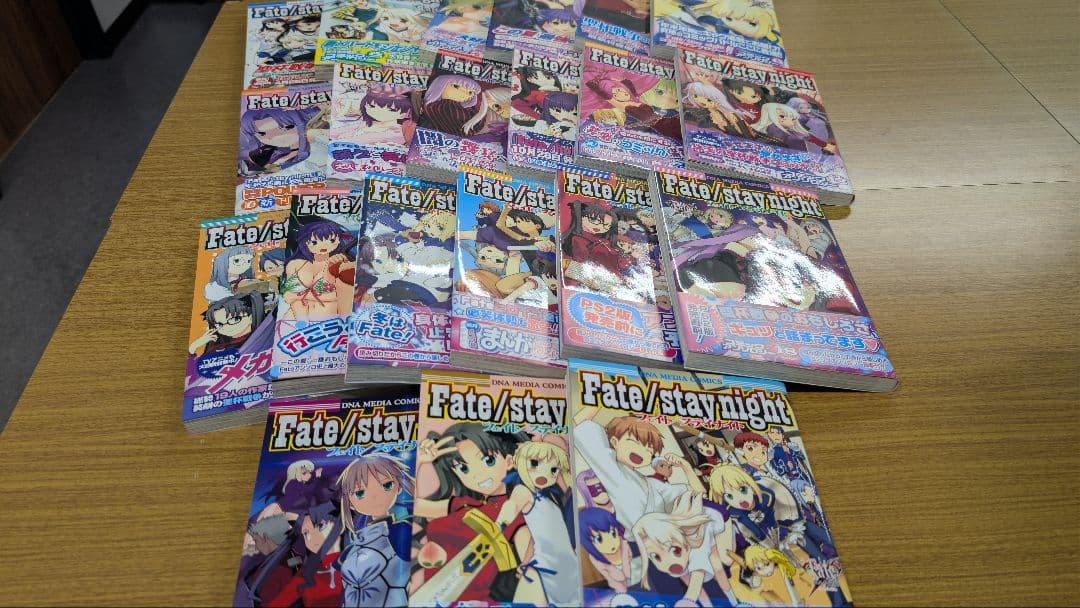 古本　フェイト/ステイナイト　アンソロジーコミックス　５９冊　まとめ売りセット