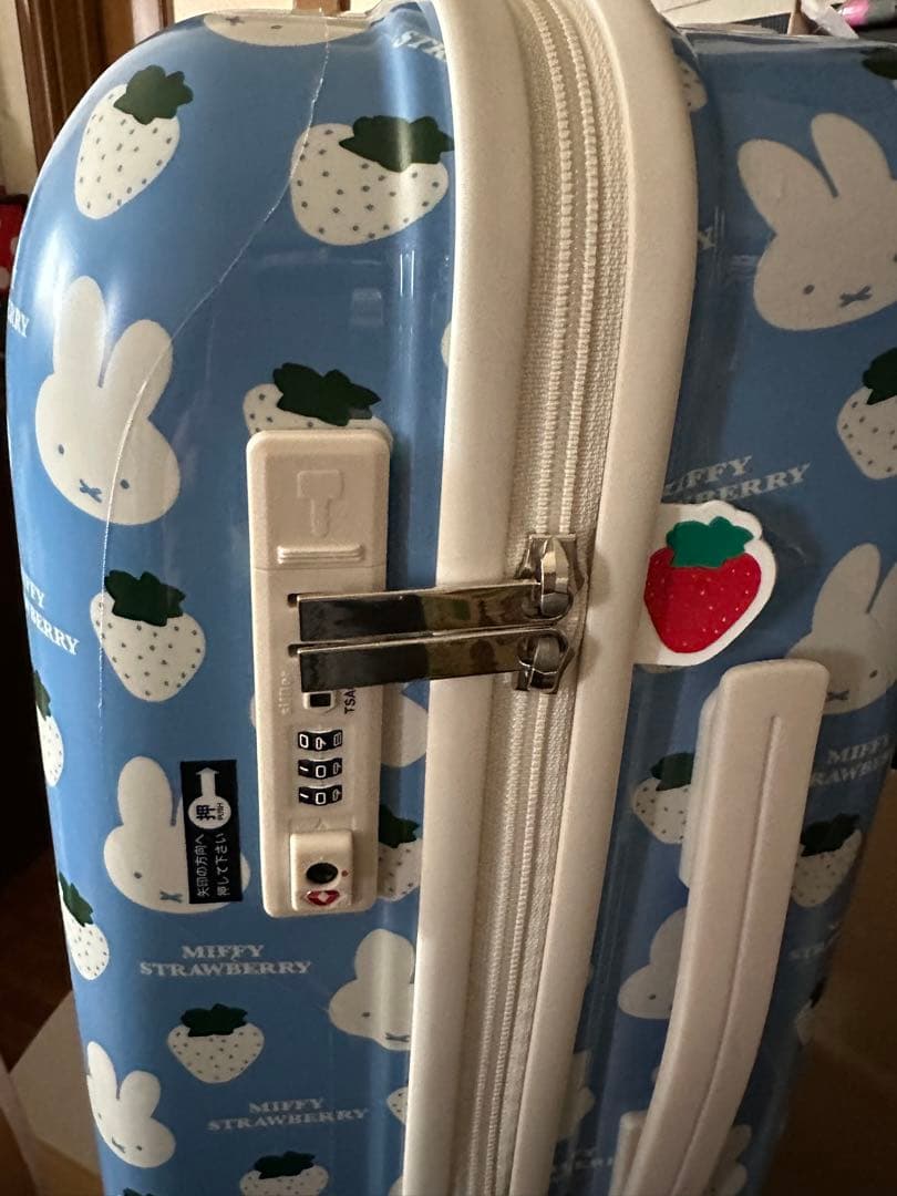 ミッフィー スーツケース フェイスデザインシリーズ HAP2249 30L