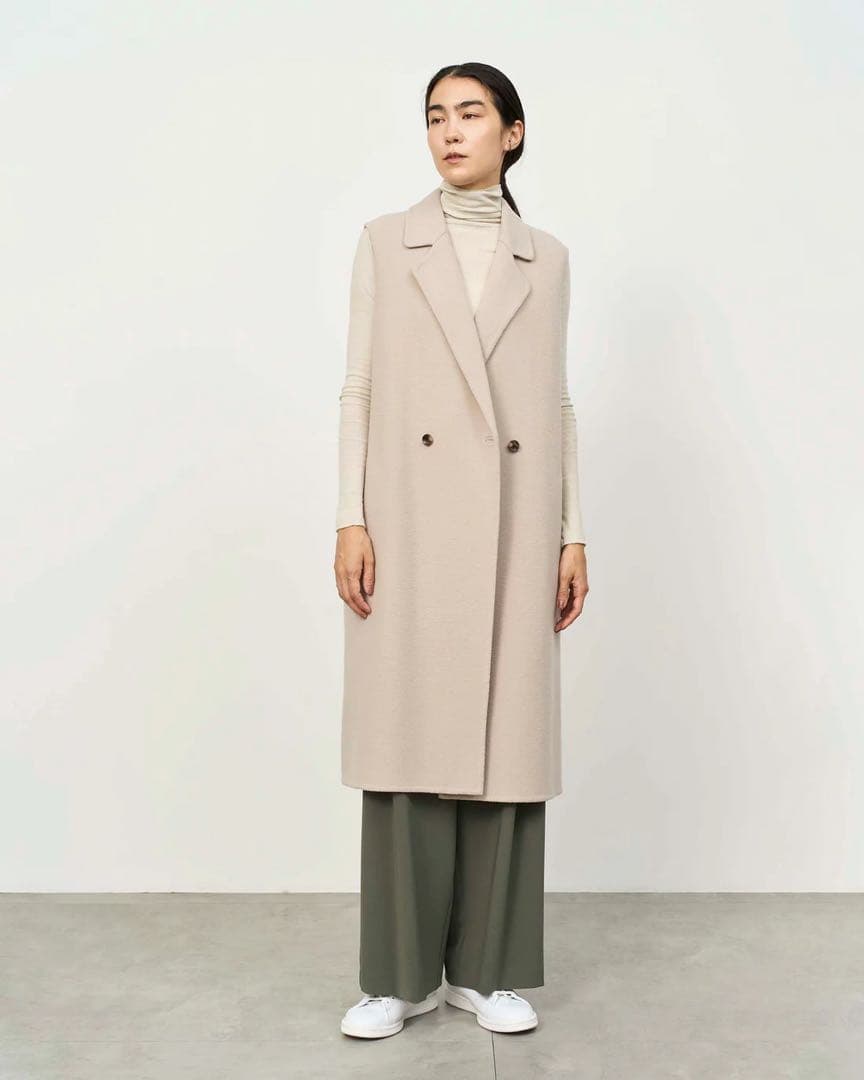 美品です！ソージュ　ウールリバーロングジレ