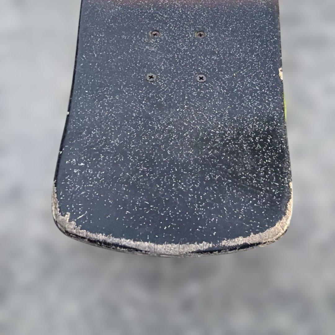 GLOBE グラデーションスケートボード