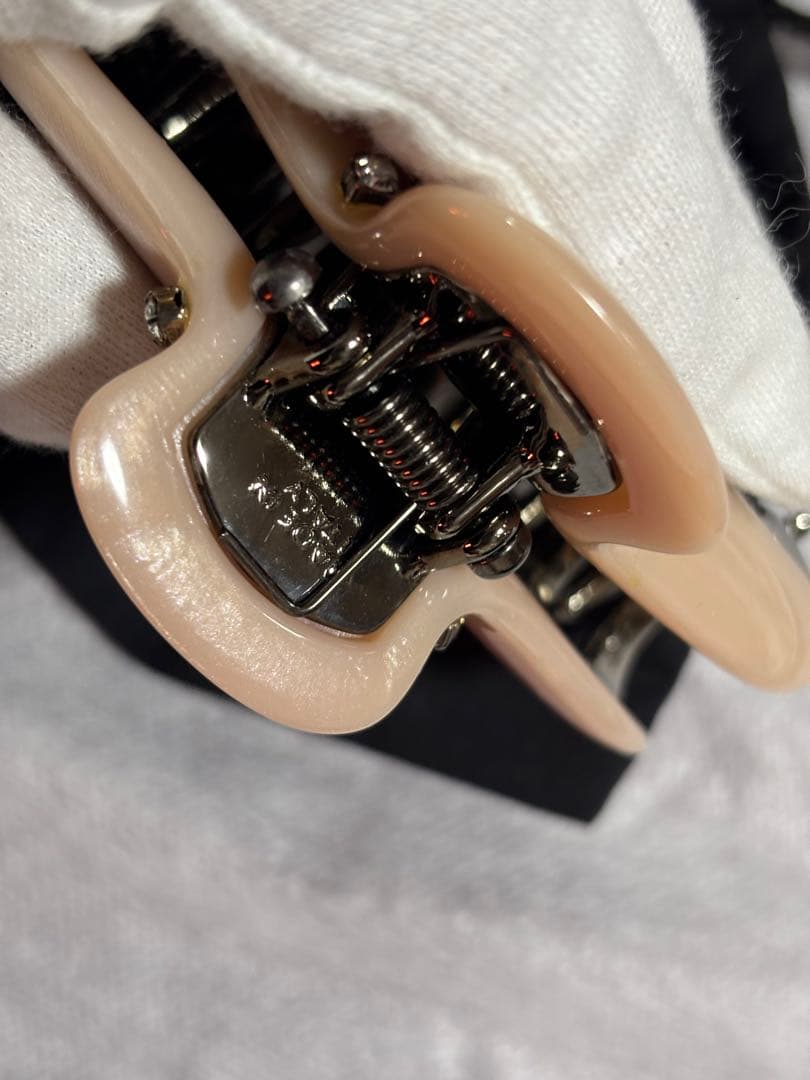 【極美品】アッカ　acca クリップ　大　L コラーナ　ミルクティー