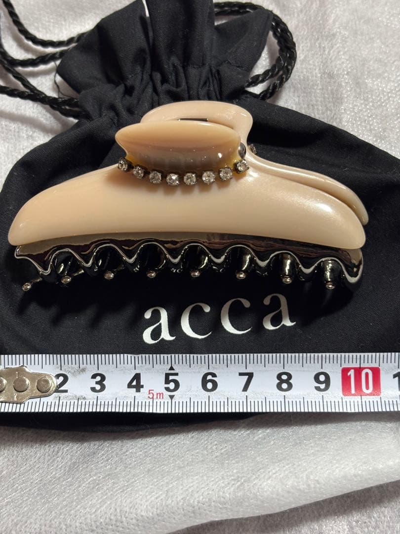 【極美品】アッカ　acca クリップ　大　L コラーナ　ミルクティー