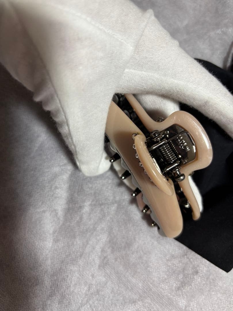 【極美品】アッカ　acca クリップ　大　L コラーナ　ミルクティー