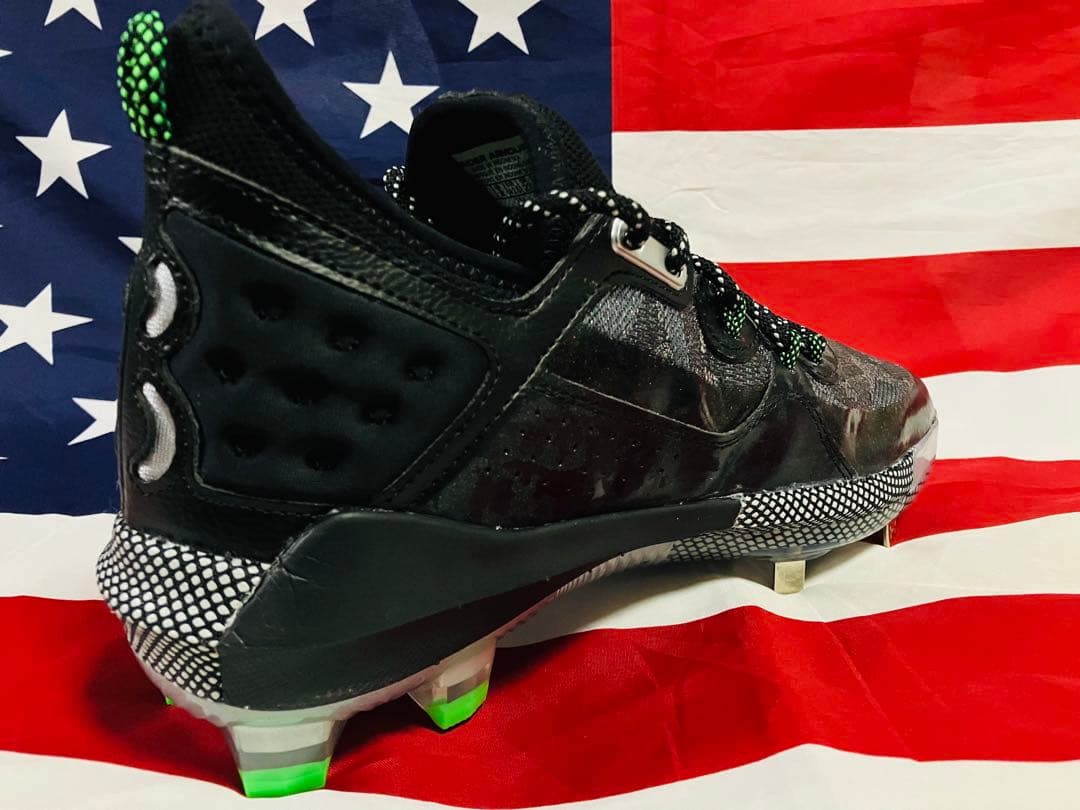 【新品】アンダーアーマー 野球 スパイク ハーパー8 Mid 27cm