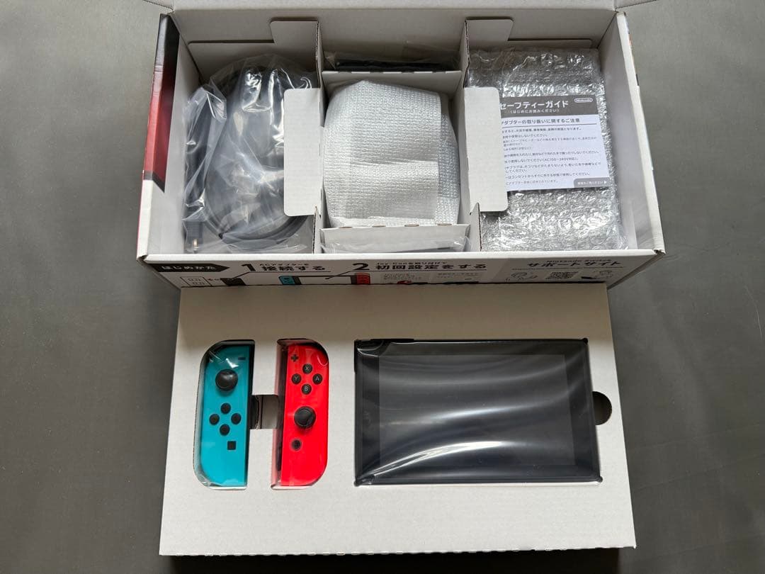 【新品・未使用】Nintendo Switch 本体 ネオン（バッテリー強化版）