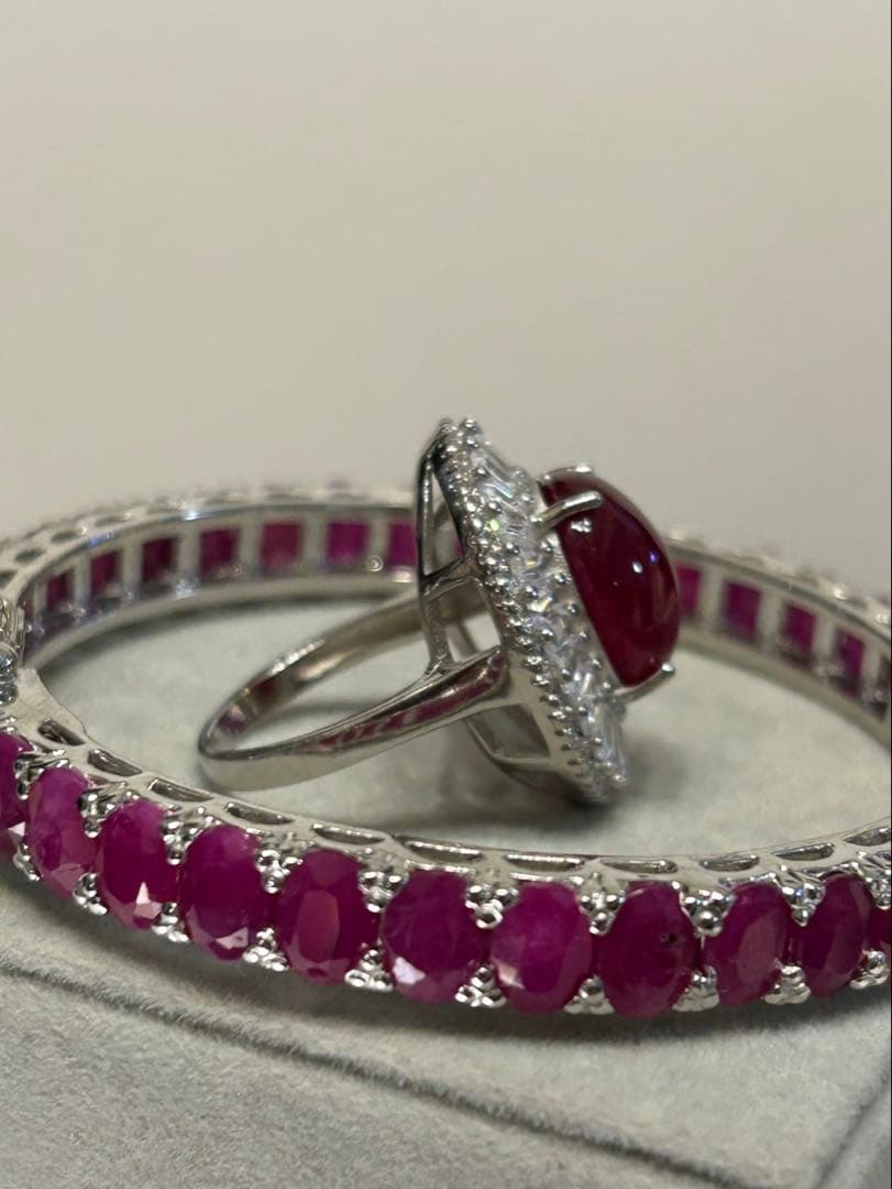つ*る様 超豪華‼️天然ルビーリングとバングルのセット