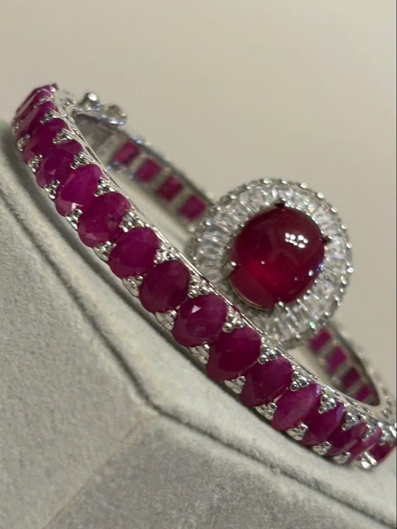 つ*る様 超豪華‼️天然ルビーリングとバングルのセット