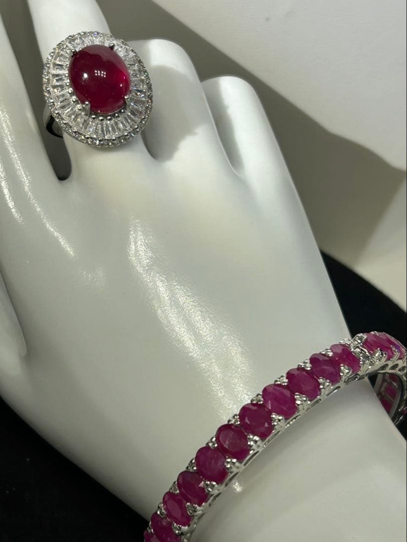 つ*る様 超豪華‼️天然ルビーリングとバングルのセット