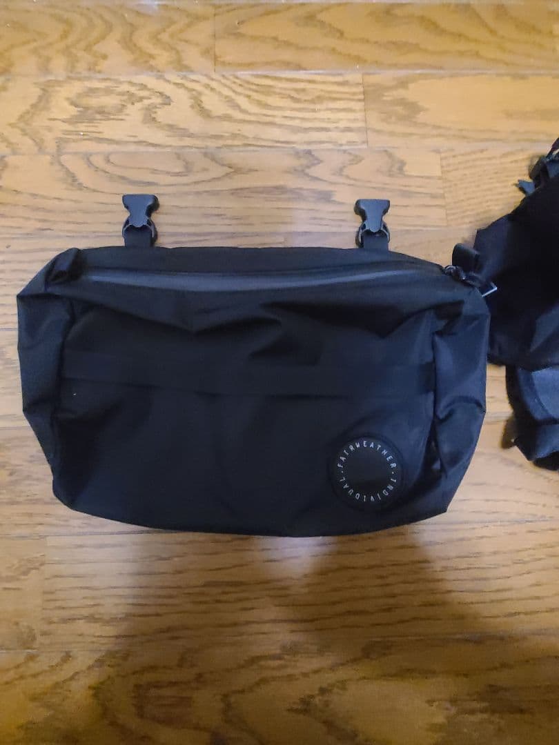 【美品】FAIRWEATHER ハンドルバーバッグ　ブラック