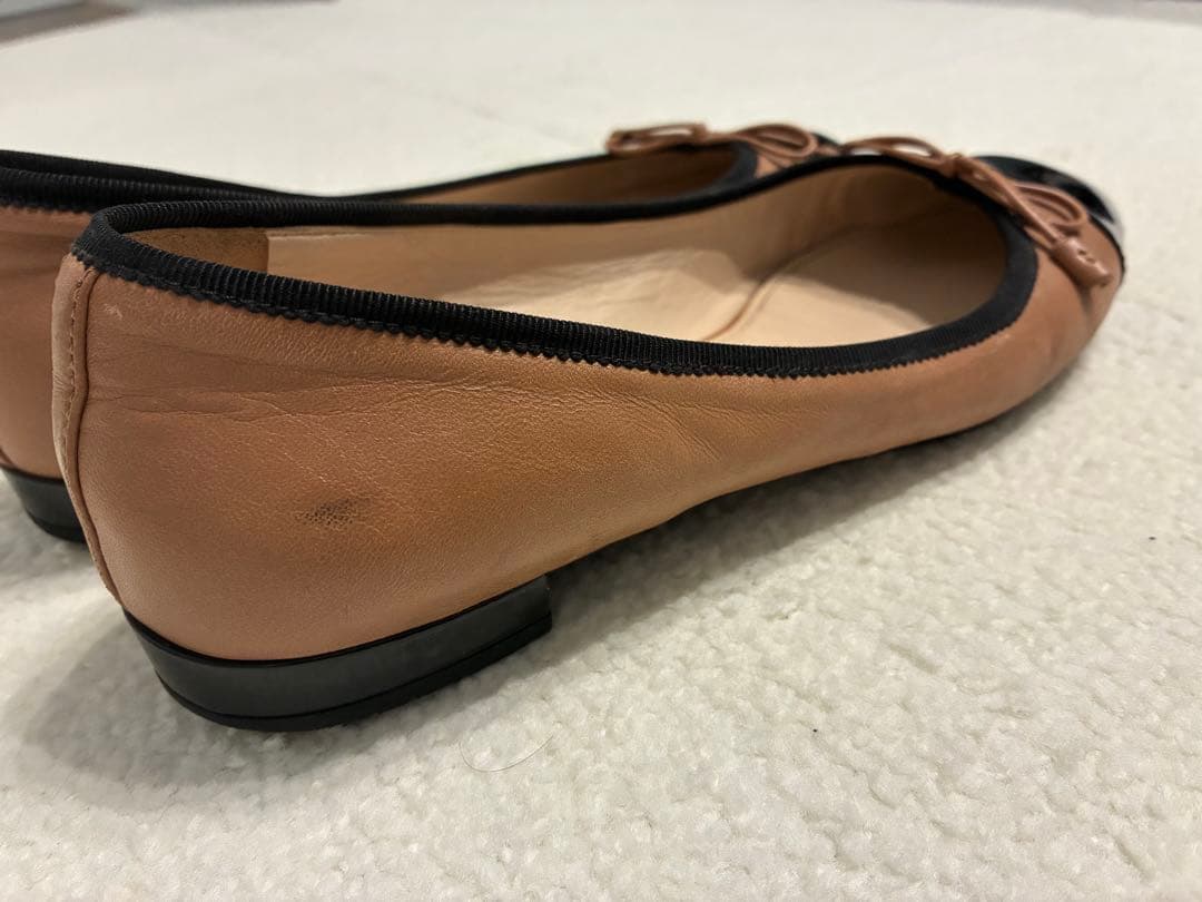 PRADA バイカラーリボンフラットシューズ