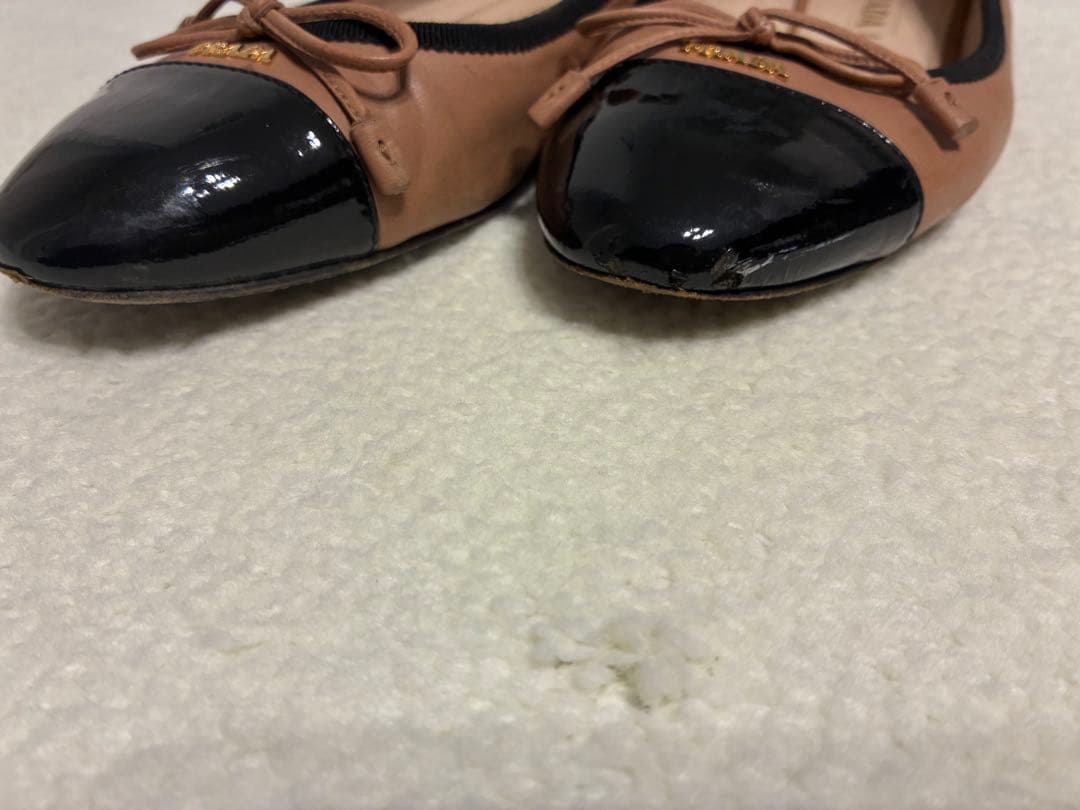 PRADA バイカラーリボンフラットシューズ