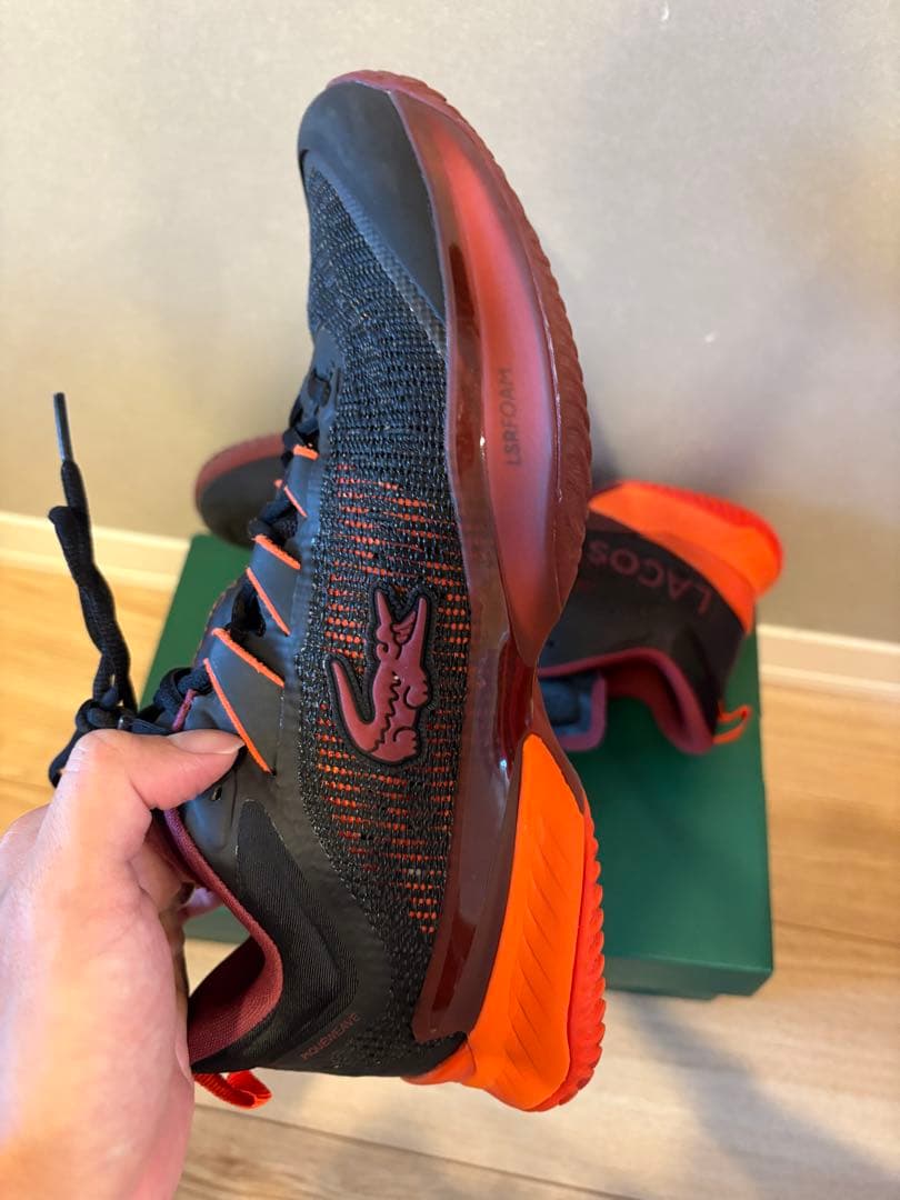 LACOSTE テニスシューズ ブラック/オレンジ