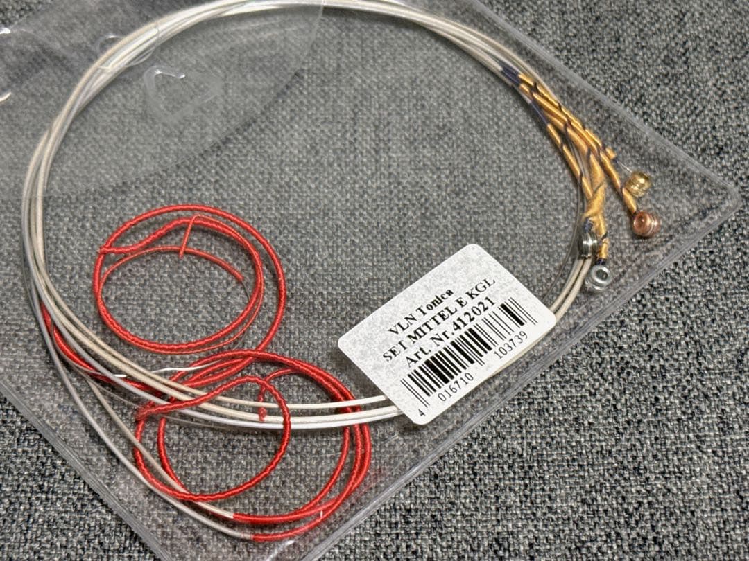 ねこさま専用【ヴィオラ弦】LARSEN 全弦セット 2週間のみ使用