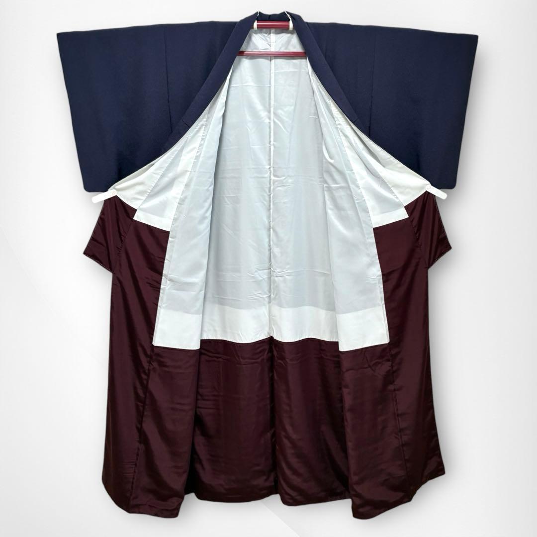 【美品✨】洗える着物　色無地　鬼シボ縮緬　暗い紫色　手縫い仕立て　幅広め　袷F8