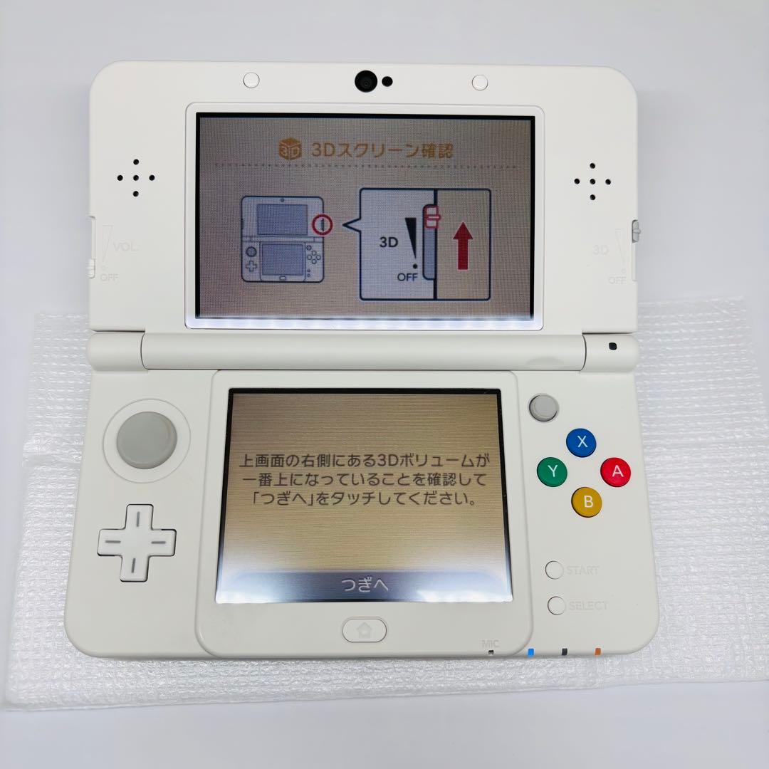 2664【ほぼ新品】Newニンテンドー3DS きせかえプレート ホワイト
