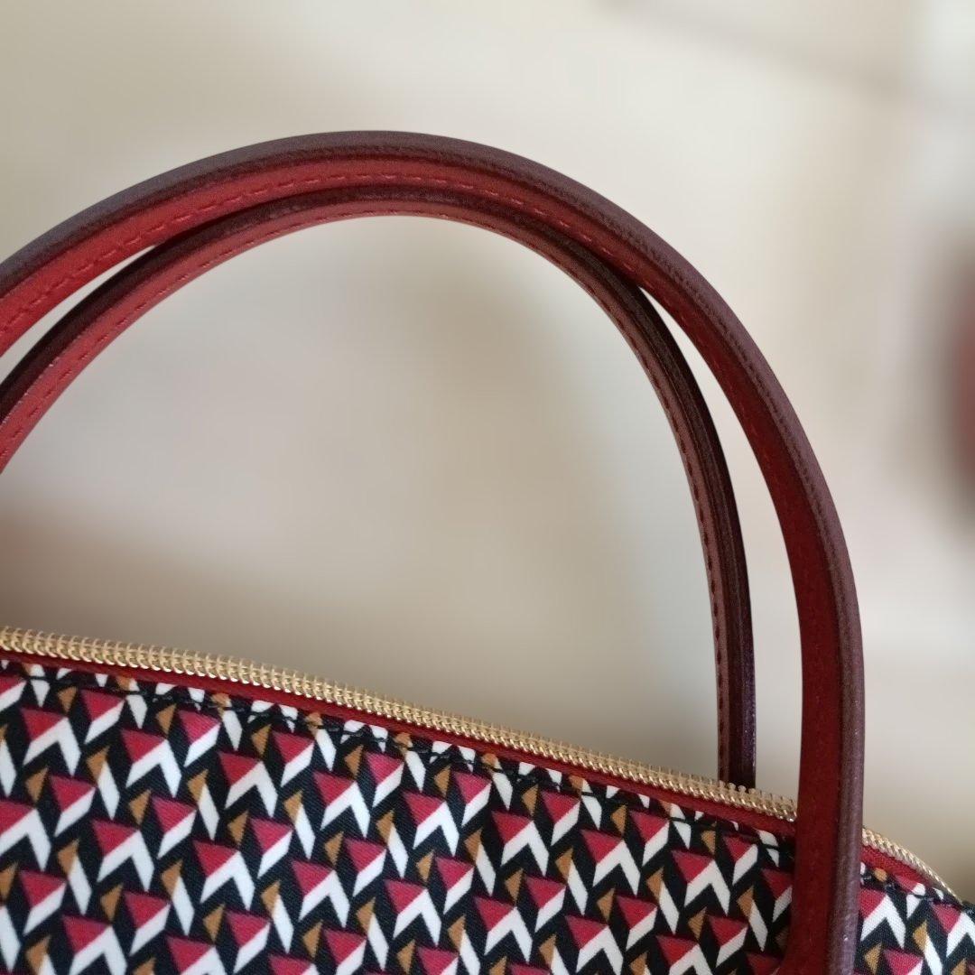 ロベルタピエリROBERTA PIERIトートバッグショルダー赤タタミ柄美品軽量