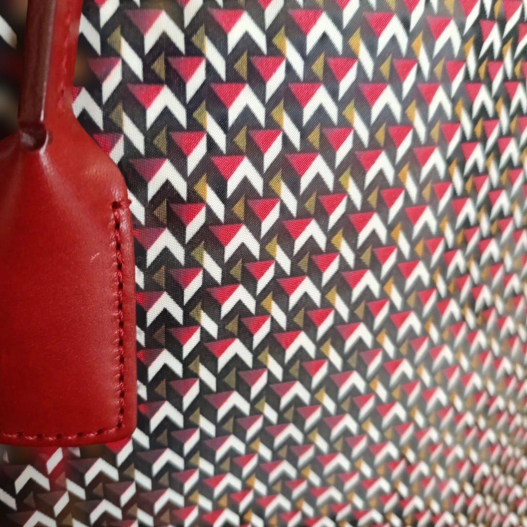 ロベルタピエリROBERTA PIERIトートバッグショルダー赤タタミ柄美品軽量